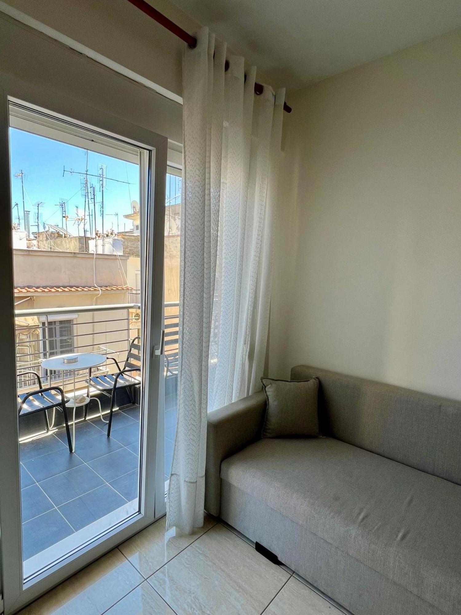 Syggrou Project 8 Apartment